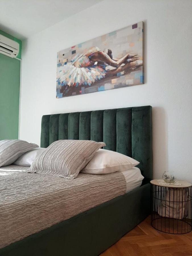 Guest House Zaninovic Đảo Hvar Ngoại thất bức ảnh