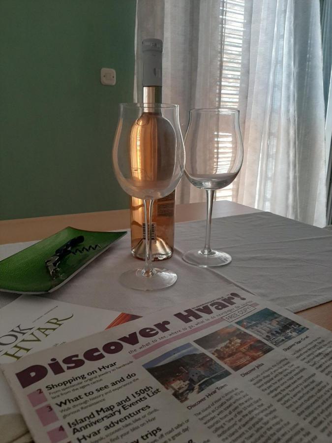 Guest House Zaninovic Đảo Hvar Ngoại thất bức ảnh