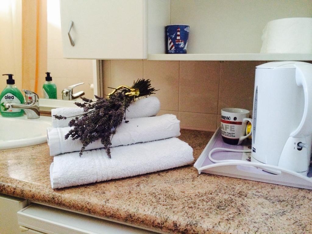 Guest House Zaninovic Đảo Hvar Phòng bức ảnh